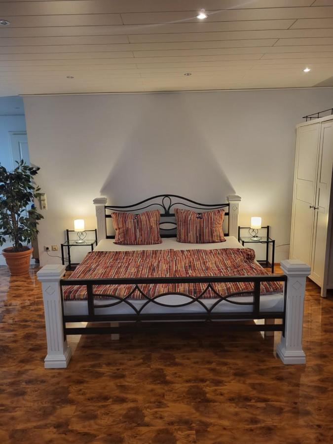 Ferienwohnung Fuer 4 Personen Mit Schnellem Wlan, Glasfaser, Tv Paket Beilstein (Baden-Wurttemberg) Exterior foto